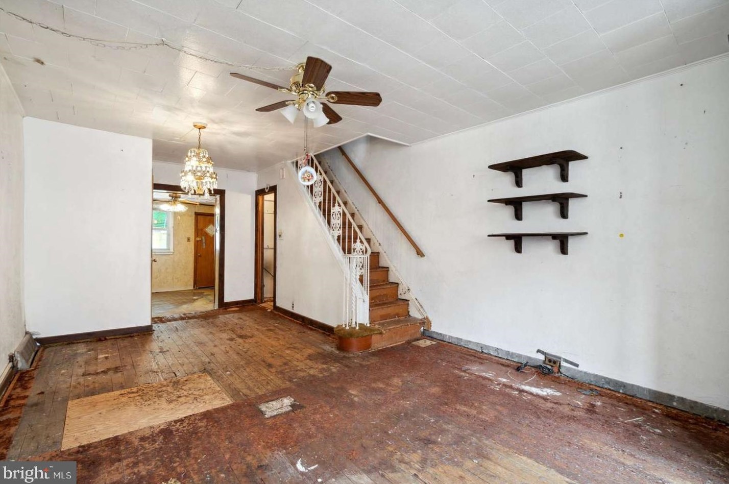 308 Tree St, Philadelphia PA  19148-3311 exterior