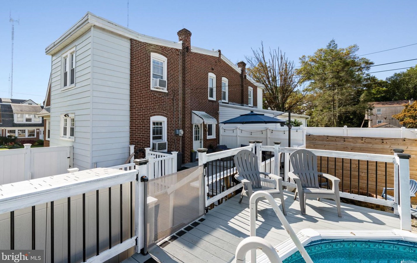 438 Flamingo St, Philadelphia PA  19128-4121 exterior