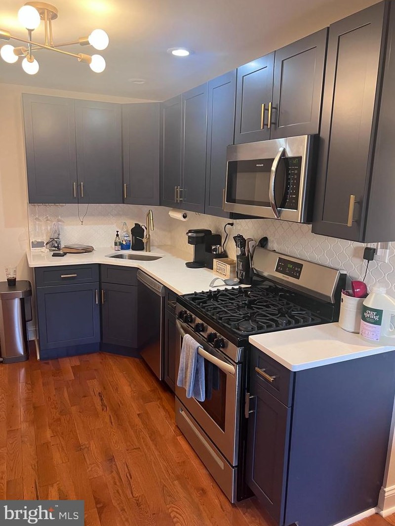 4638 Canton St, Philadelphia PA exterior