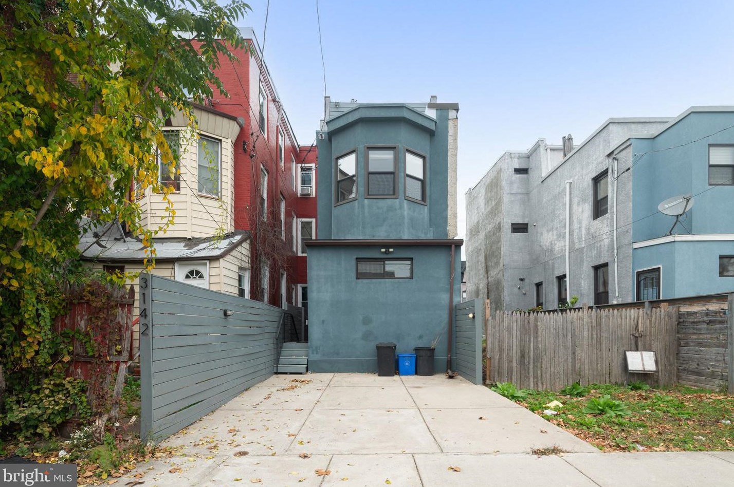 3142 Clifford St, Philadelphia PA  19121-2517 exterior