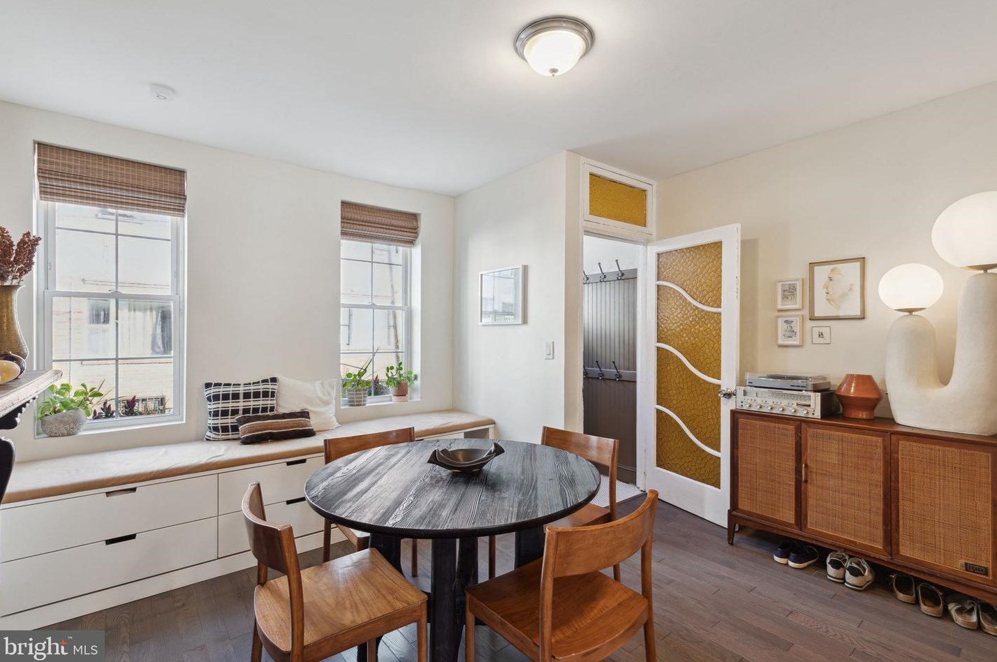 2106 Cross St, Philadelphia PA  19146-4549 exterior