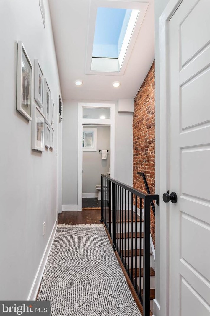 6160 Lawnton St, Philadelphia PA  19128-2624 exterior