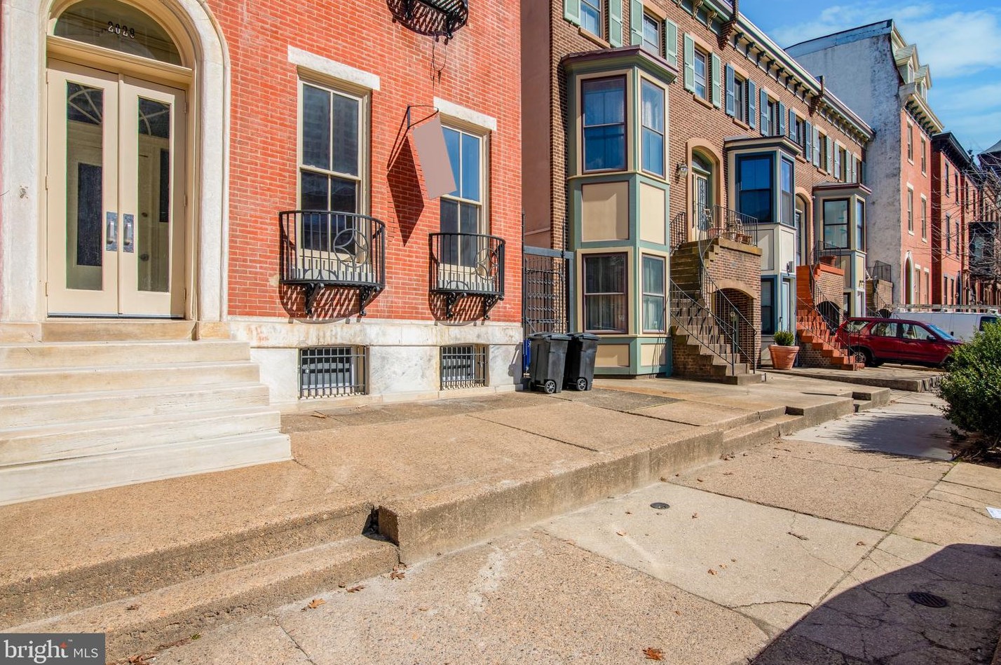 2029 Spring Garden St, Philadelphia PA  19130-4602 exterior