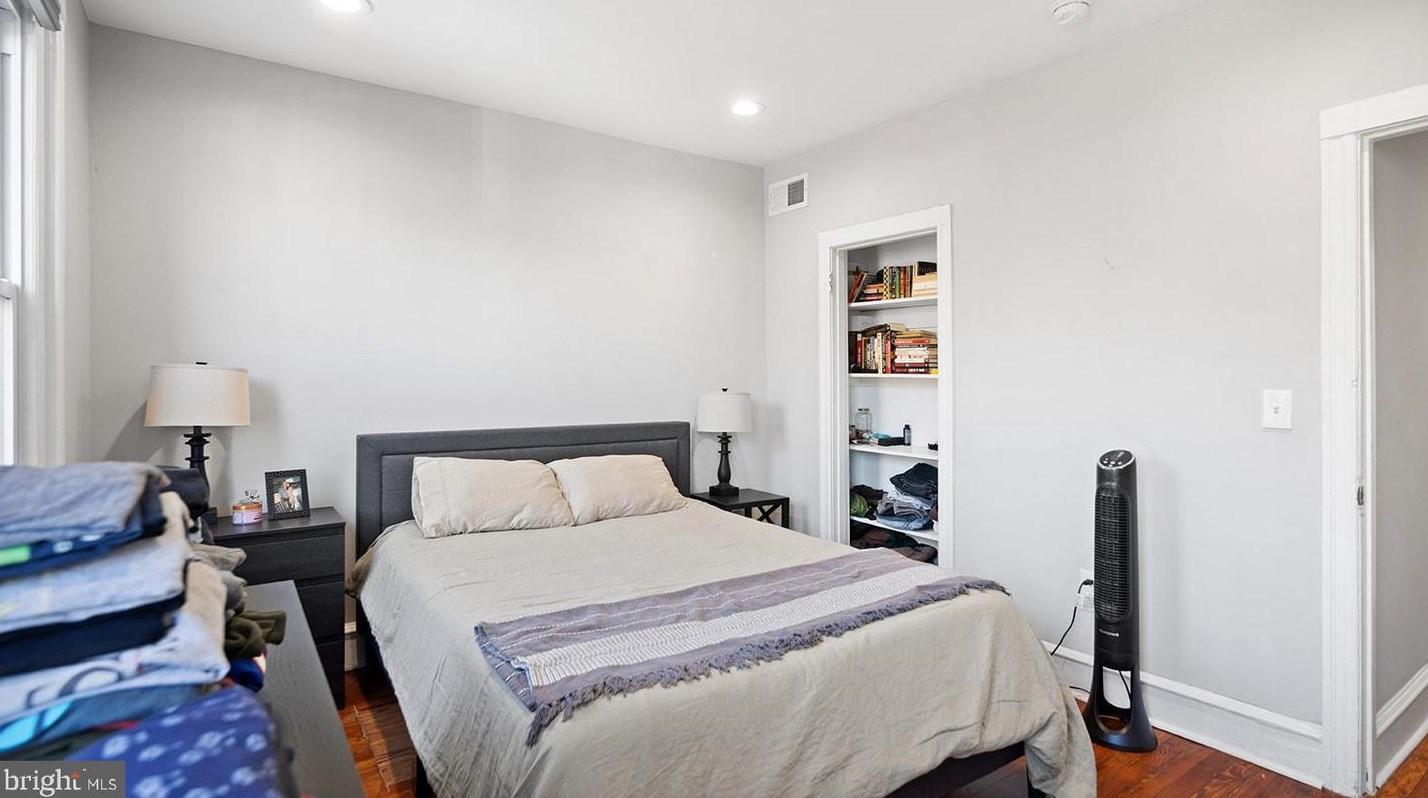 840 Moyer St, Philadelphia PA  19125-3526 exterior