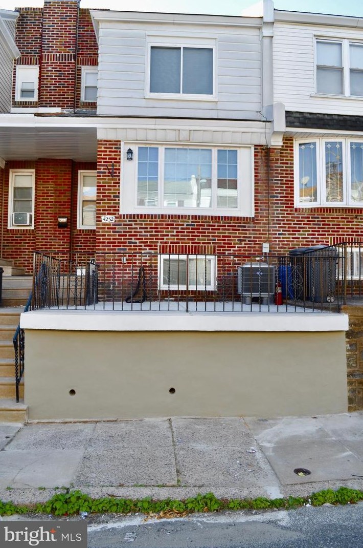 4232 Vista St, Philadelphia PA  19136-3623 exterior
