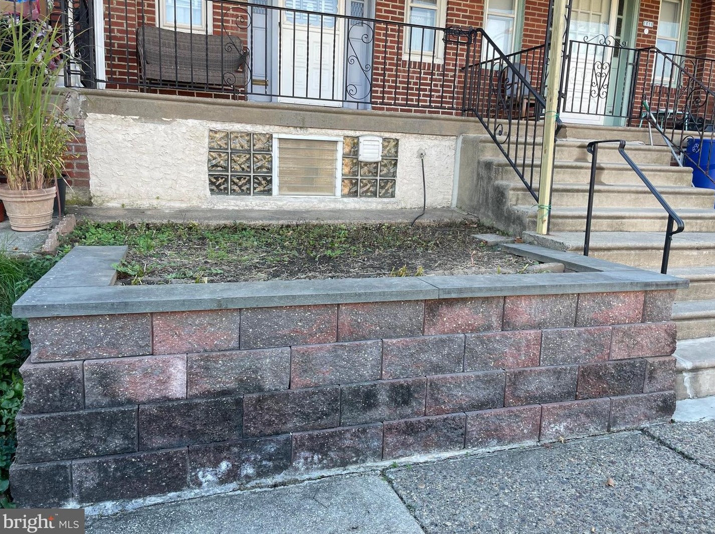 648 Sanger St, Philadelphia PA  19120-1721 exterior