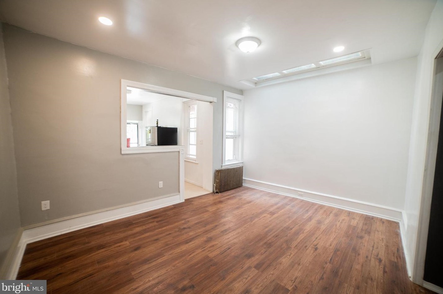 1225 Russell St, Philadelphia PA  19140-5314 exterior