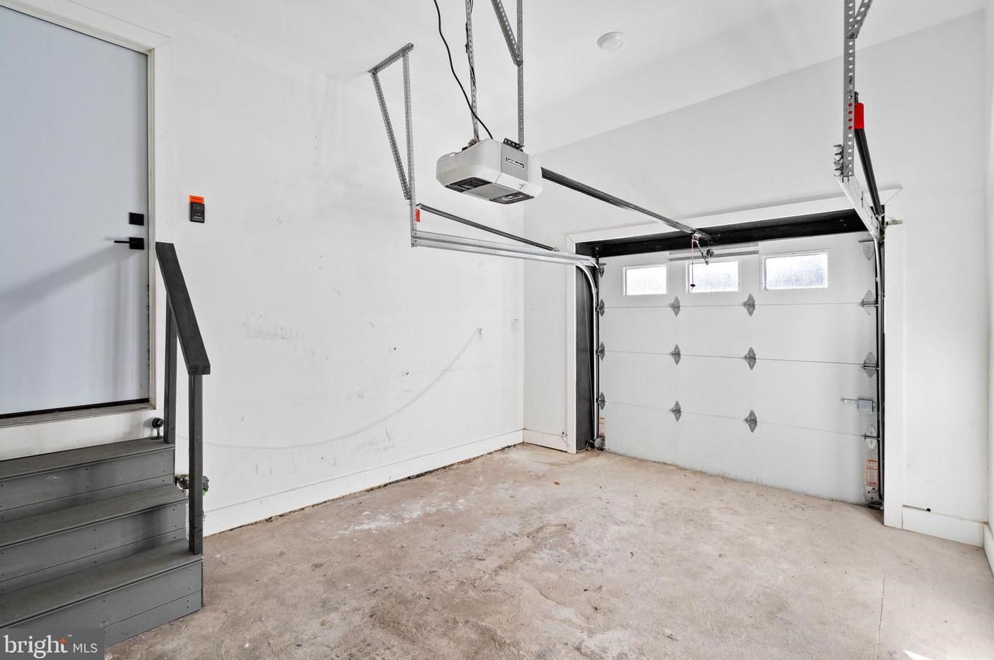 850 Taylor St, Philadelphia PA 19130-1945 exterior