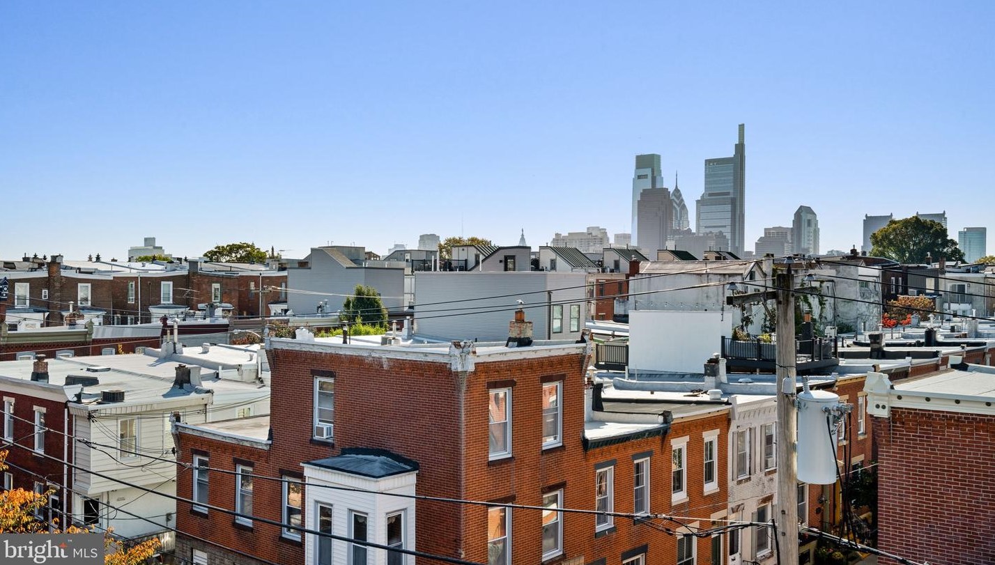 850 Taylor St, Philadelphia PA 19130-1945 exterior