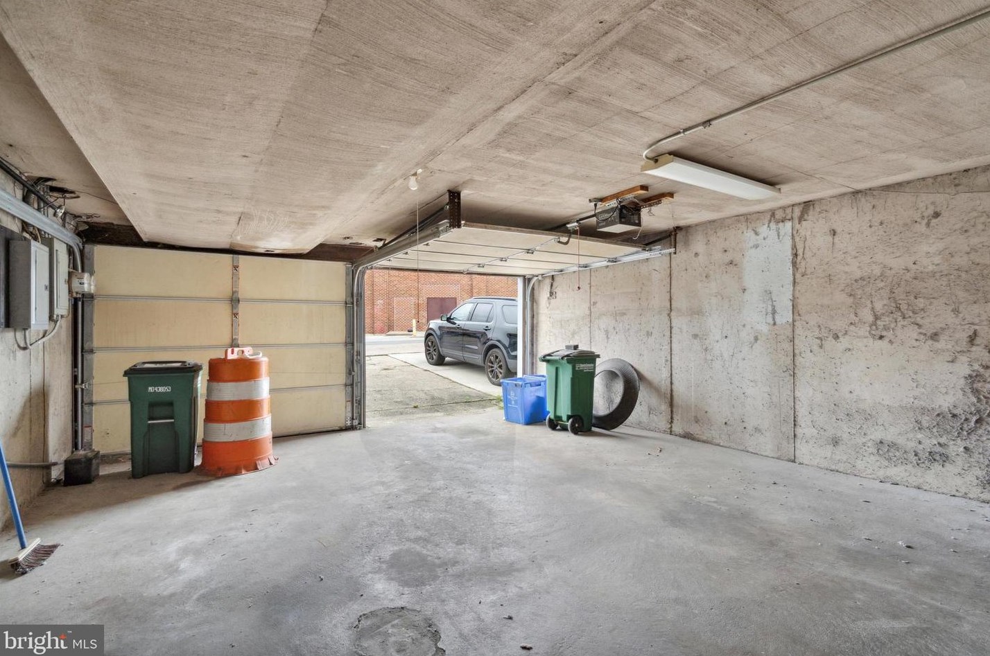 1517 Curtin St, Philadelphia PA 19145-5447 exterior