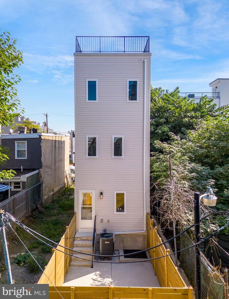 1612 26th St, Philadelphia PA  19121-2807 exterior