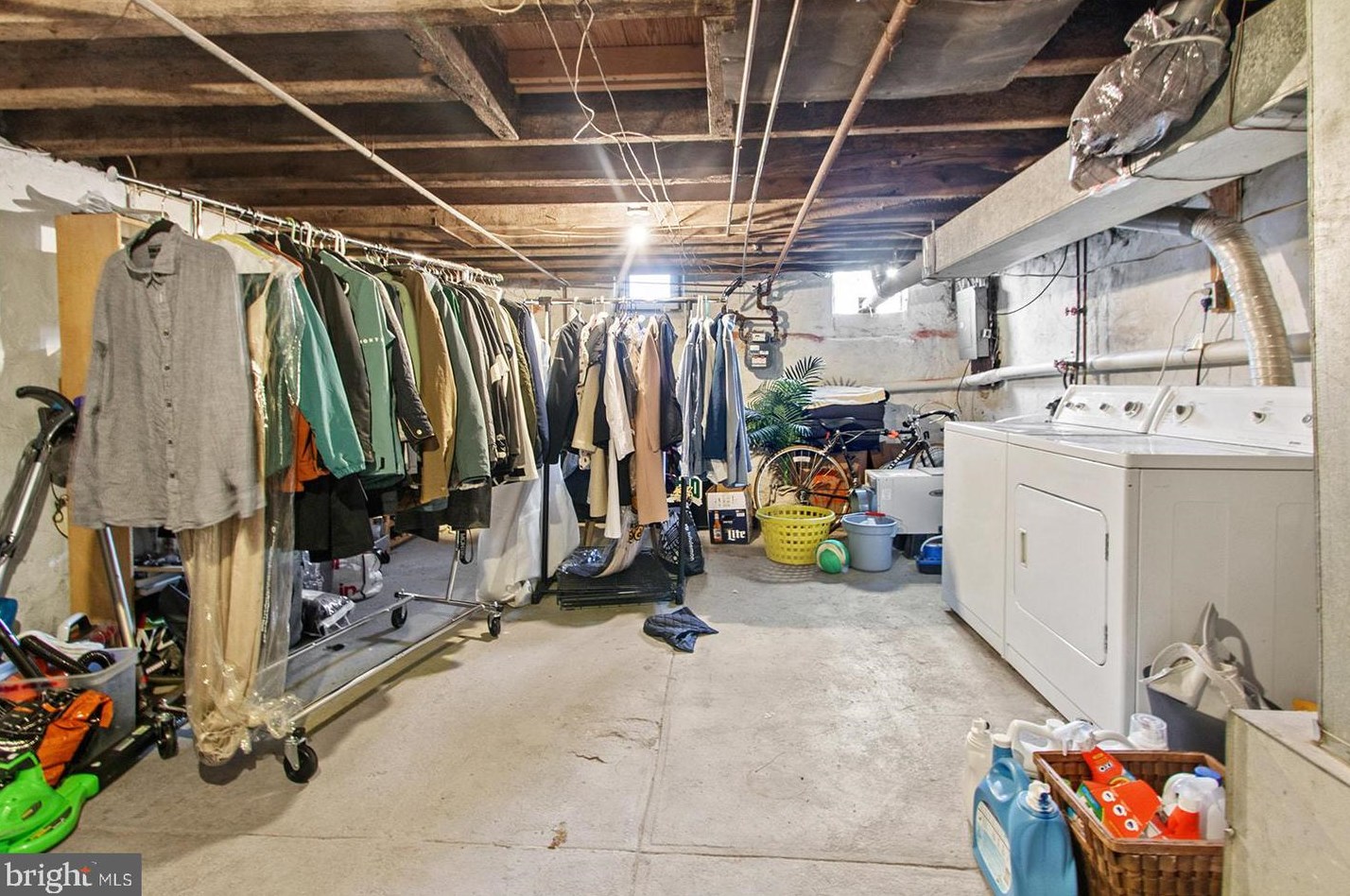 2014 Pemberton St, Philadelphia PA  19146-1319 exterior