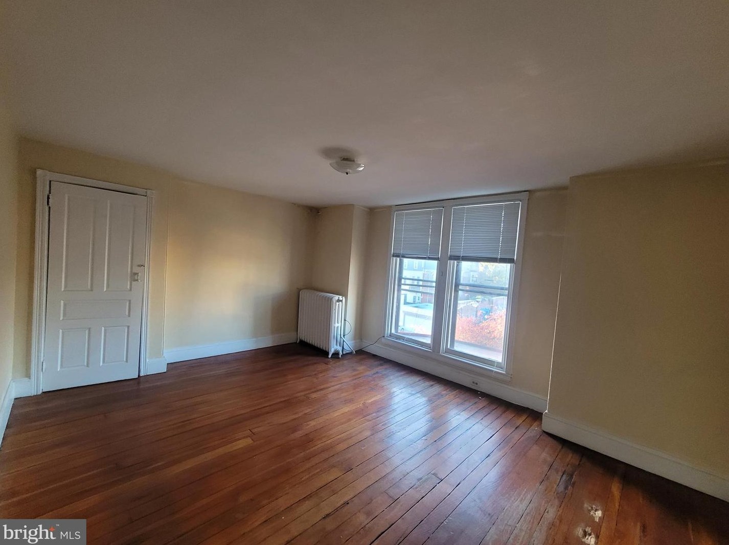 4720 Warrington Ave, Philadelphia PA 19143-3414 exterior