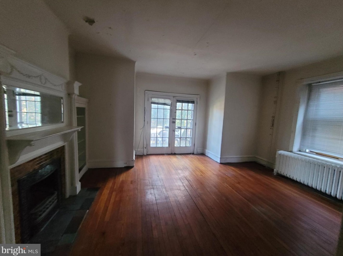 4720 Warrington Ave, Philadelphia PA 19143-3414 exterior