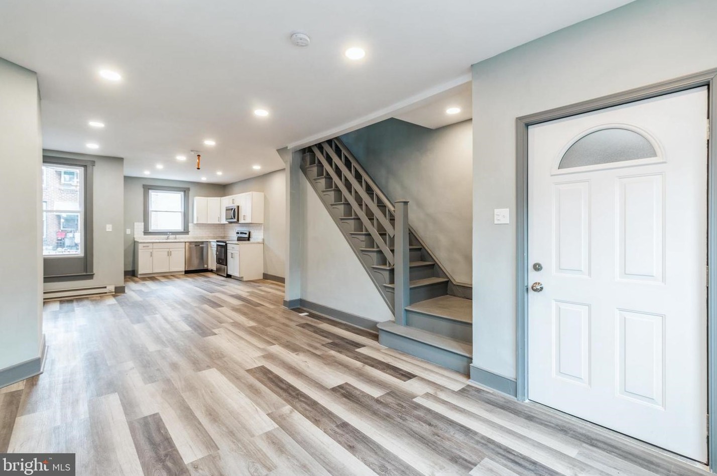 931 Carver St, Philadelphia PA  19124-1025 exterior