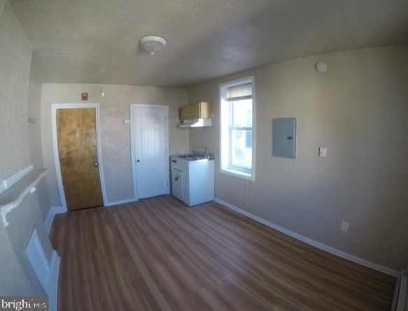 1903 Montgomery Ave, Philadelphia PA 19122-3226 exterior