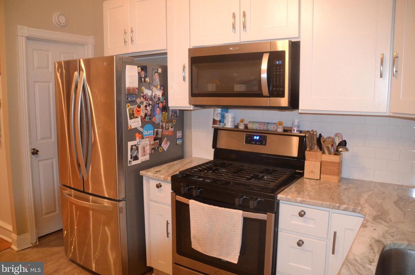 26 Pleasant St, Philadelphia PA  19119-2142 exterior