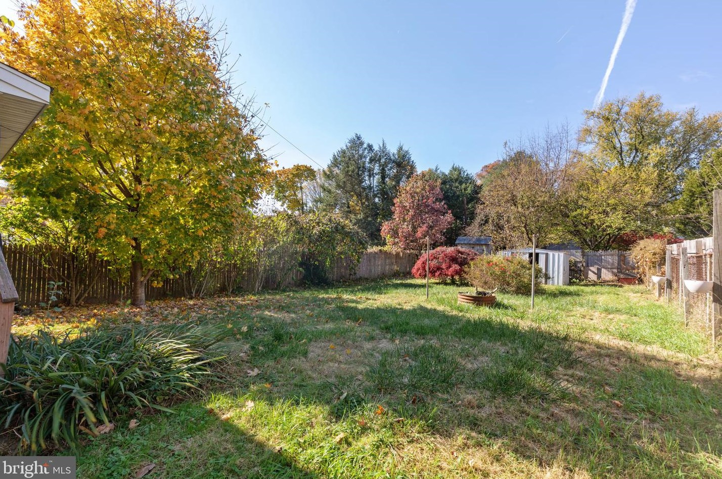 7806 Ridge Ave, Philadelphia PA  19128-3027 exterior