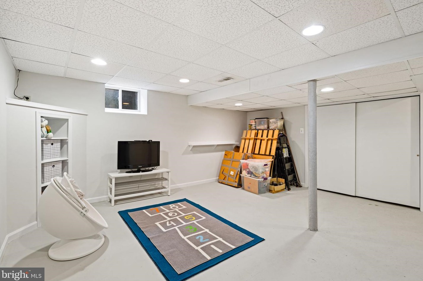 7706 Keiffer St, Philadelphia PA  19128-3143 exterior