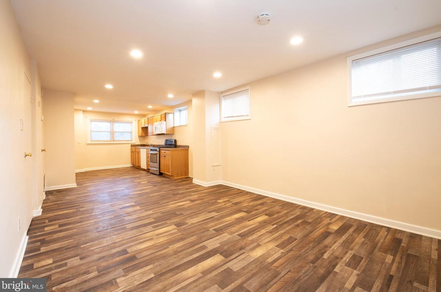 6021 Norwood St, Philadelphia PA  19138-2409 exterior
