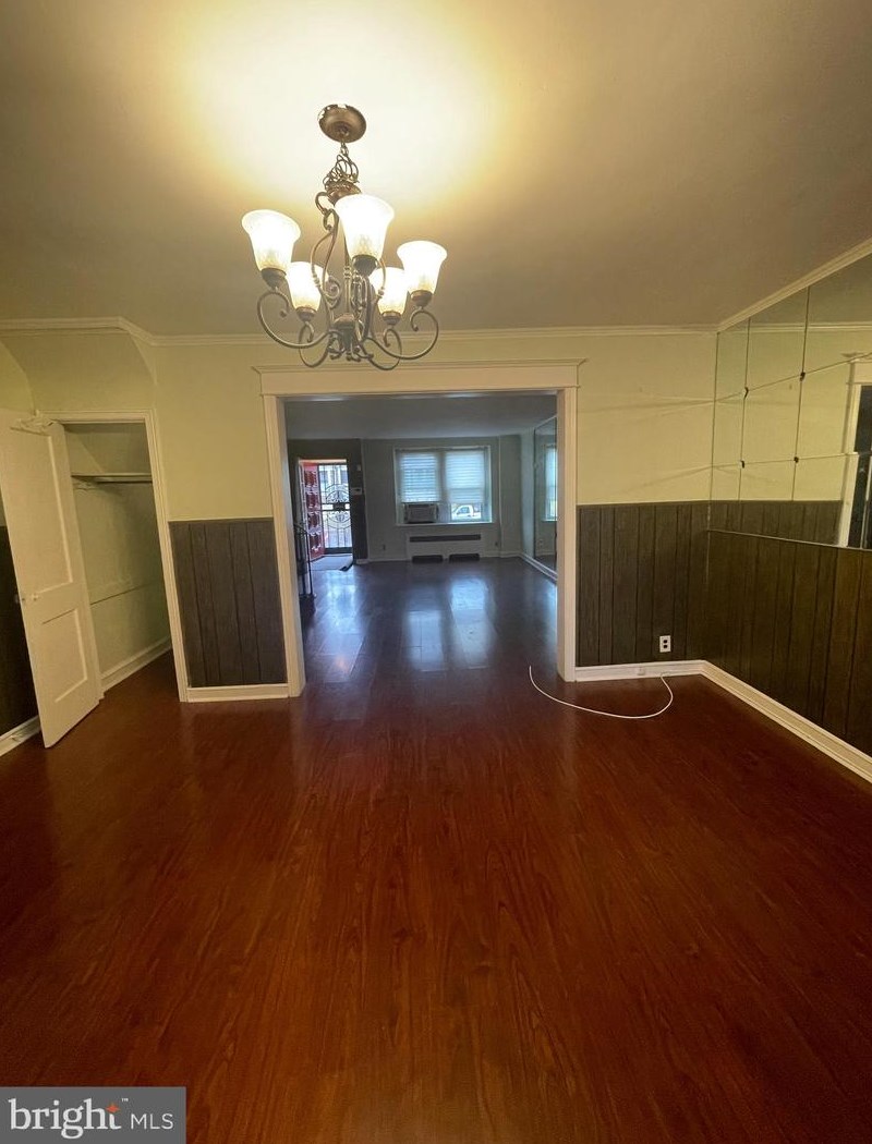 2502 77th Ave, Philadelphia PA  19150-1823 exterior