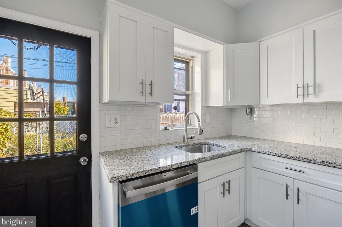 2609 Ontario St, Philadelphia PA  19134-5329 exterior