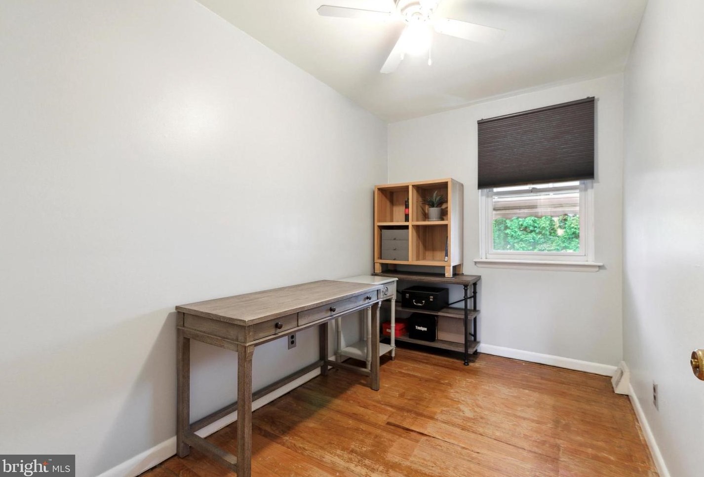262 Rock St, Philadelphia PA  19128-3740 exterior