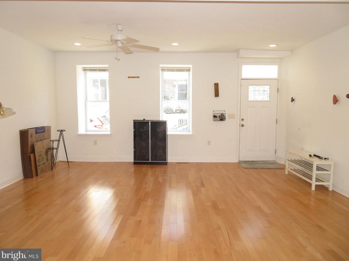 4154 Apple St, Philadelphia PA  19127-1620 exterior