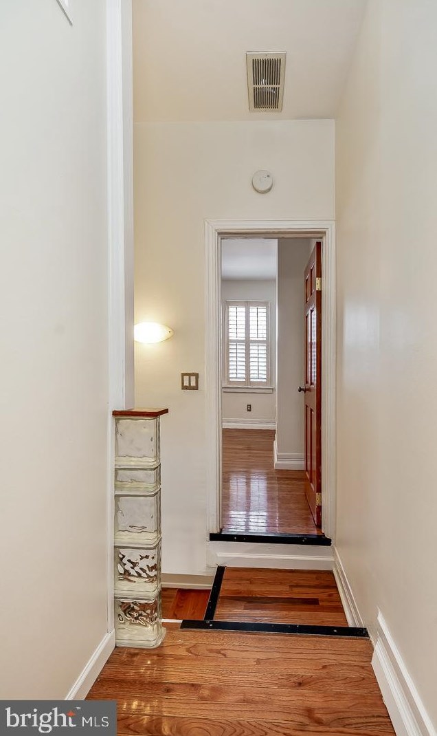 821 Newkirk St, Philadelphia PA 19130-1707 exterior