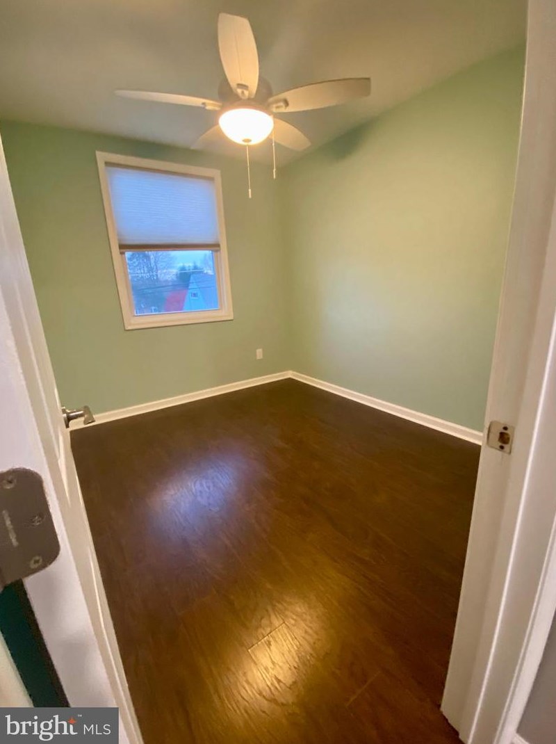 9109 Ferndale St, Philadelphia PA  19115-2812 exterior