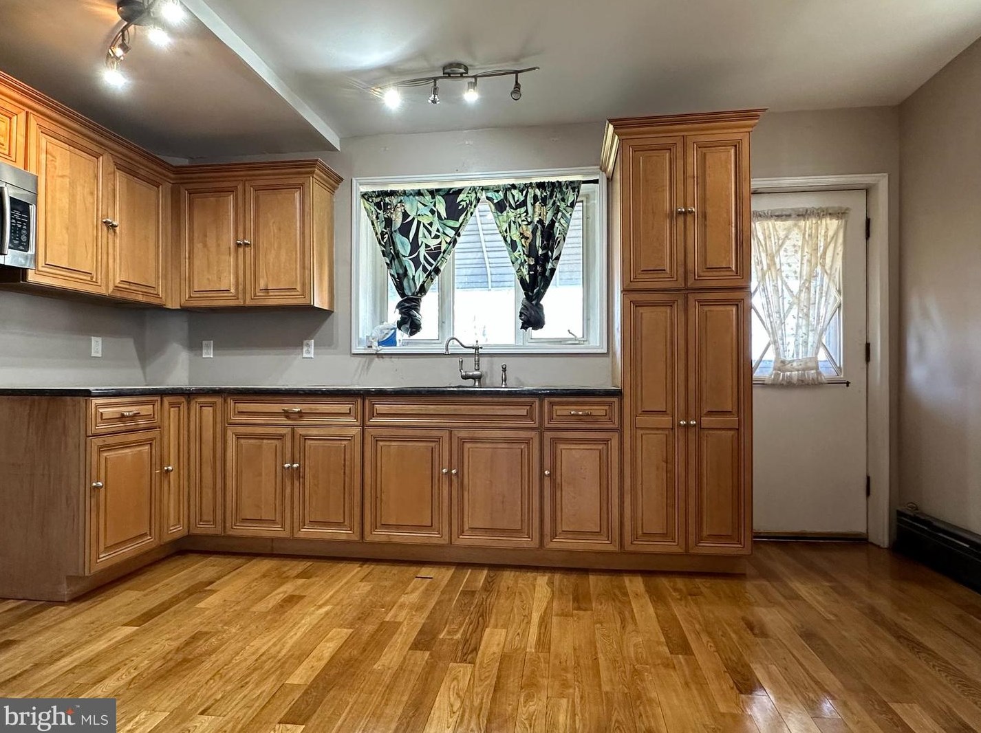 2746 Lefevre St, Philadelphia PA  19137-2035 exterior