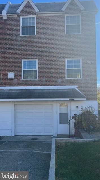 10113 Jeanes St, Philadelphia PA  19116-3658 exterior