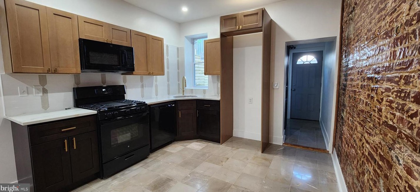 2341 Philip St, Philadelphia PA  19148-0040 exterior