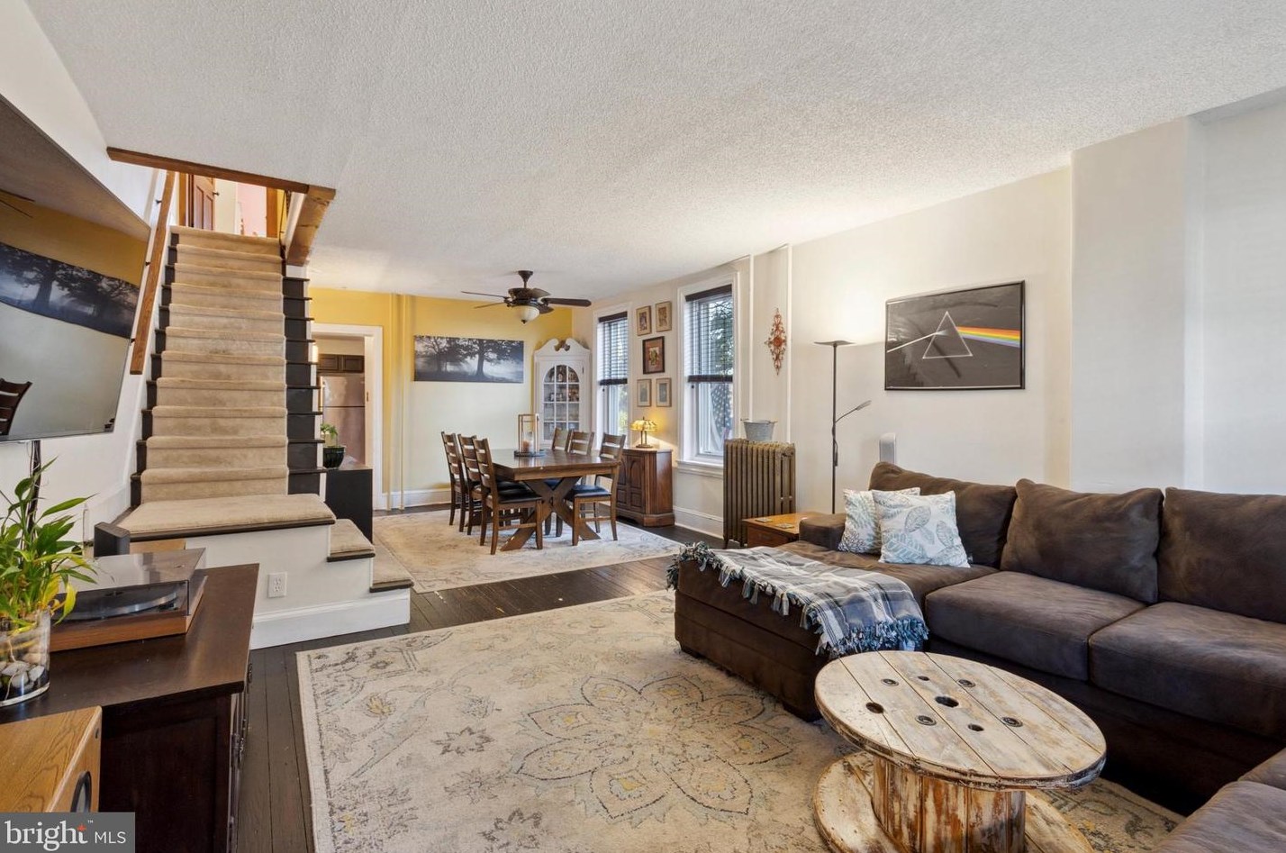 561 Dupont St, Philadelphia PA 19128-2612 exterior