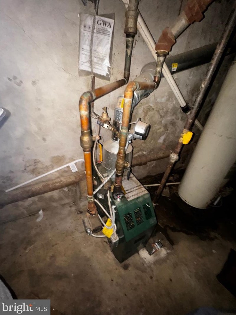 630 Thayer St, Philadelphia PA 19134-1826 exterior