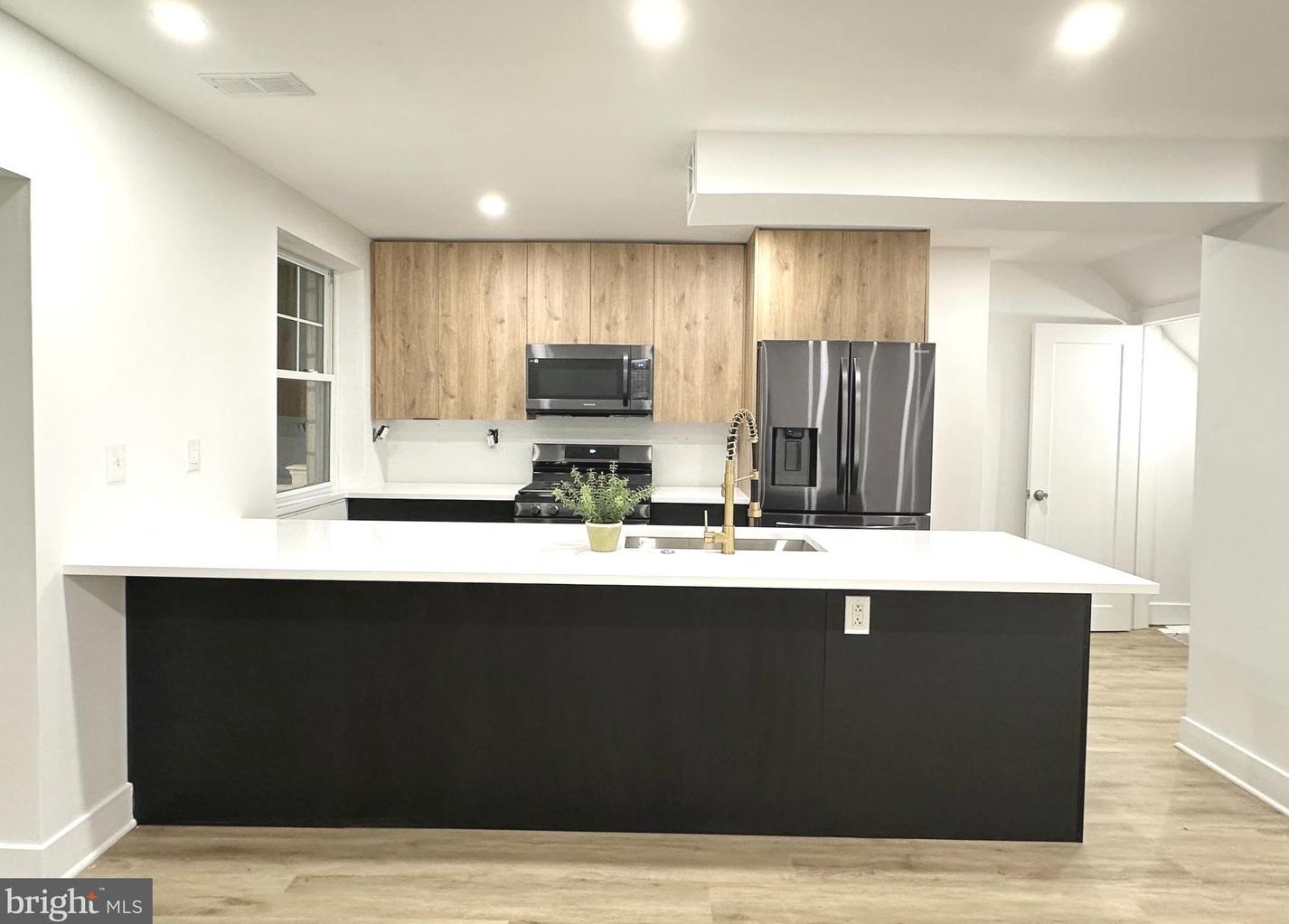 6232 Tabor Ave, Philadelphia PA  19111-5715 exterior