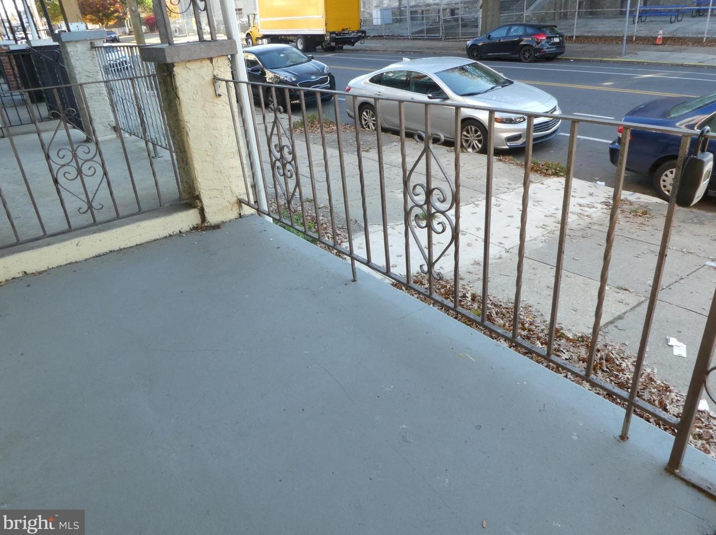 6361 Buist Ave, Philadelphia PA  19142-3106 exterior