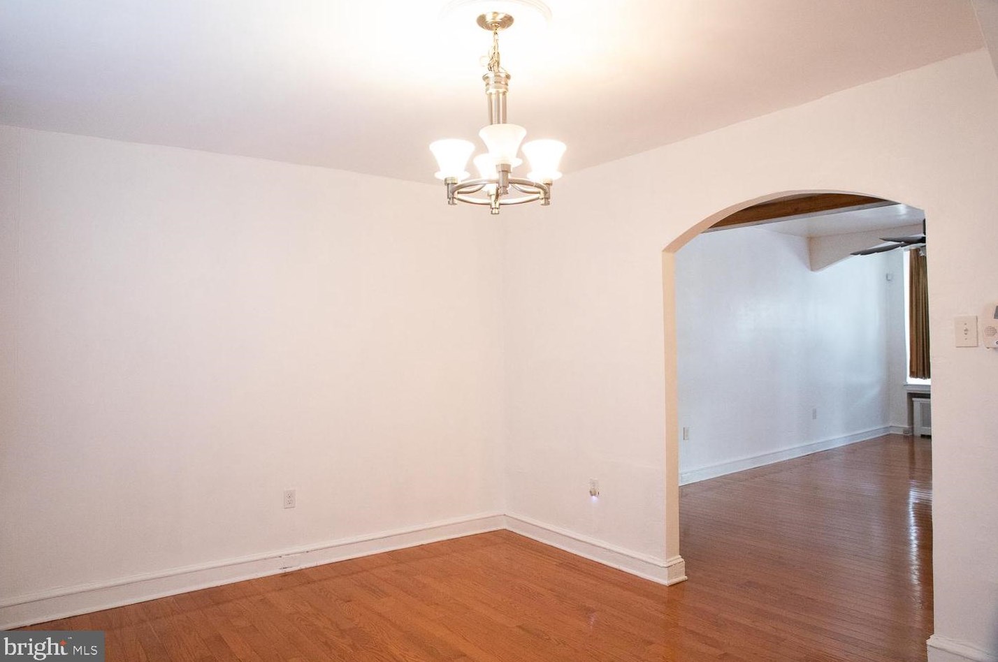 1909 72nd Ave, Philadelphia PA  19138-2701 exterior