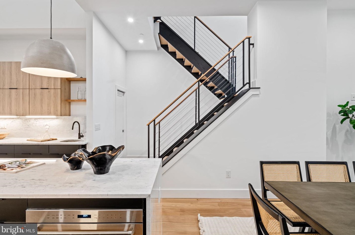 733 Uber St, Philadelphia PA  19130-2015 exterior