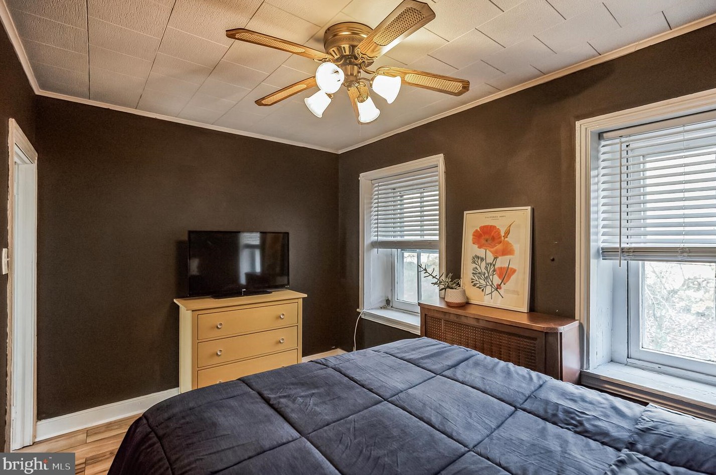 4538 Silverwood St, Philadelphia PA  19127-1236 exterior