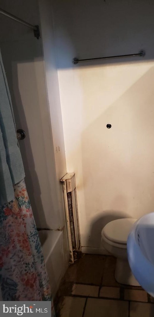 2838 Kensington Ave, Philadelphia PA 19134-1513 exterior