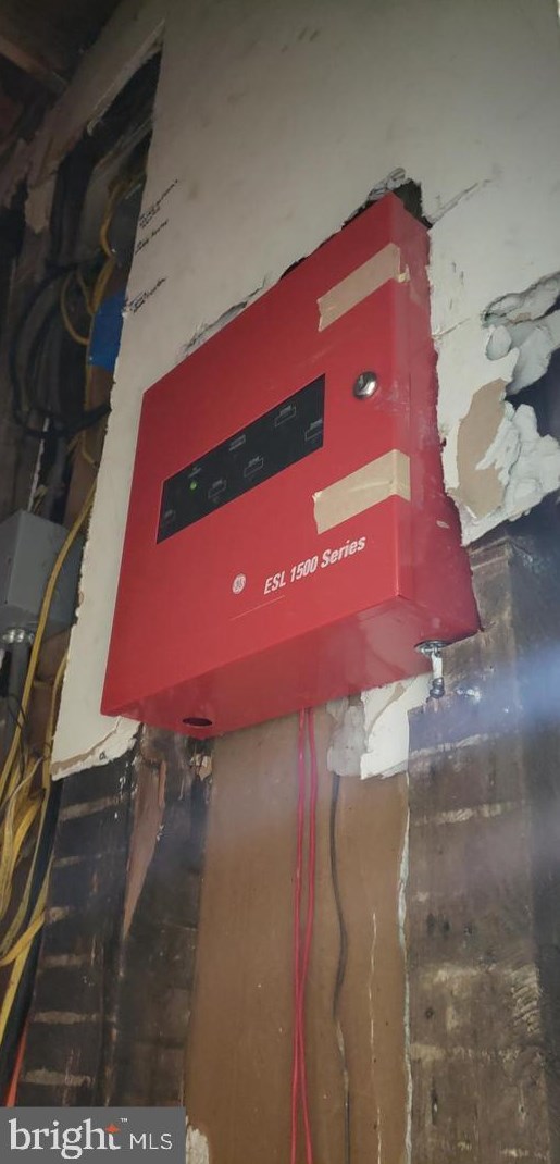 2838 Kensington Ave, Philadelphia PA 19134-1513 exterior