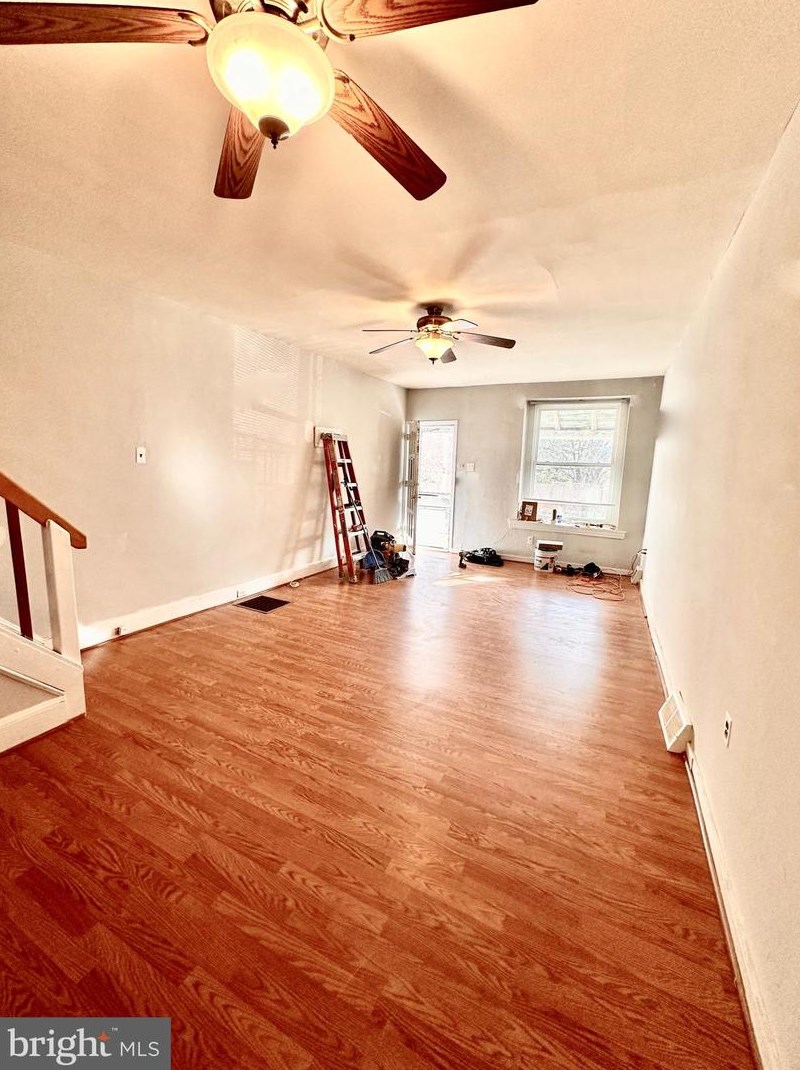 265 Lauriston St, Philadelphia PA  19128-3720 exterior