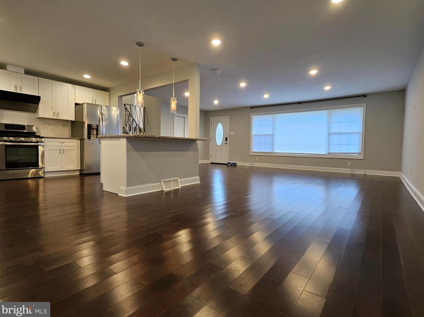 9221 Burbank Rd, Philadelphia PA  19115-3415 exterior