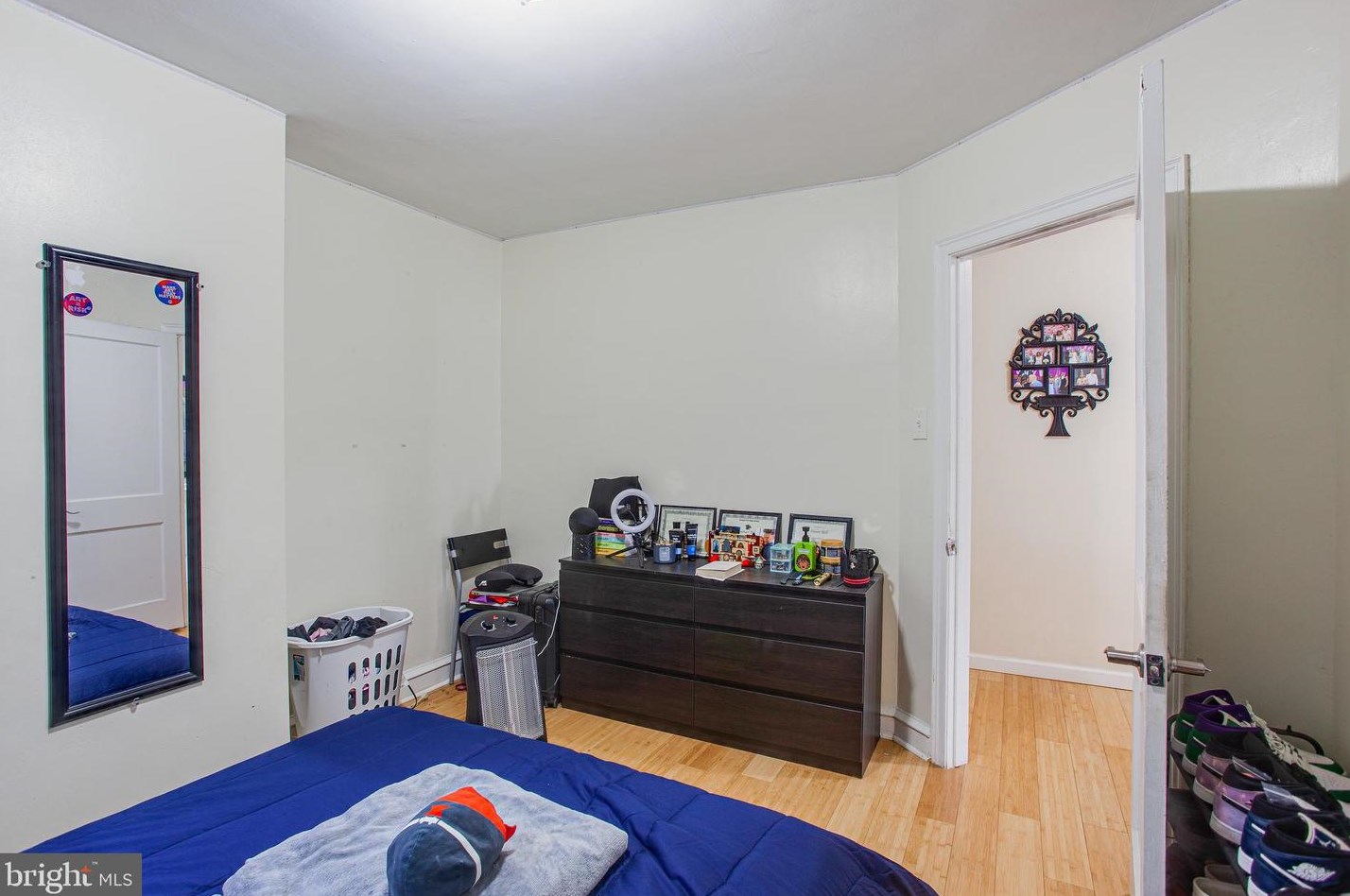 469 Van Kirk St, Philadelphia PA  19120-1120 exterior