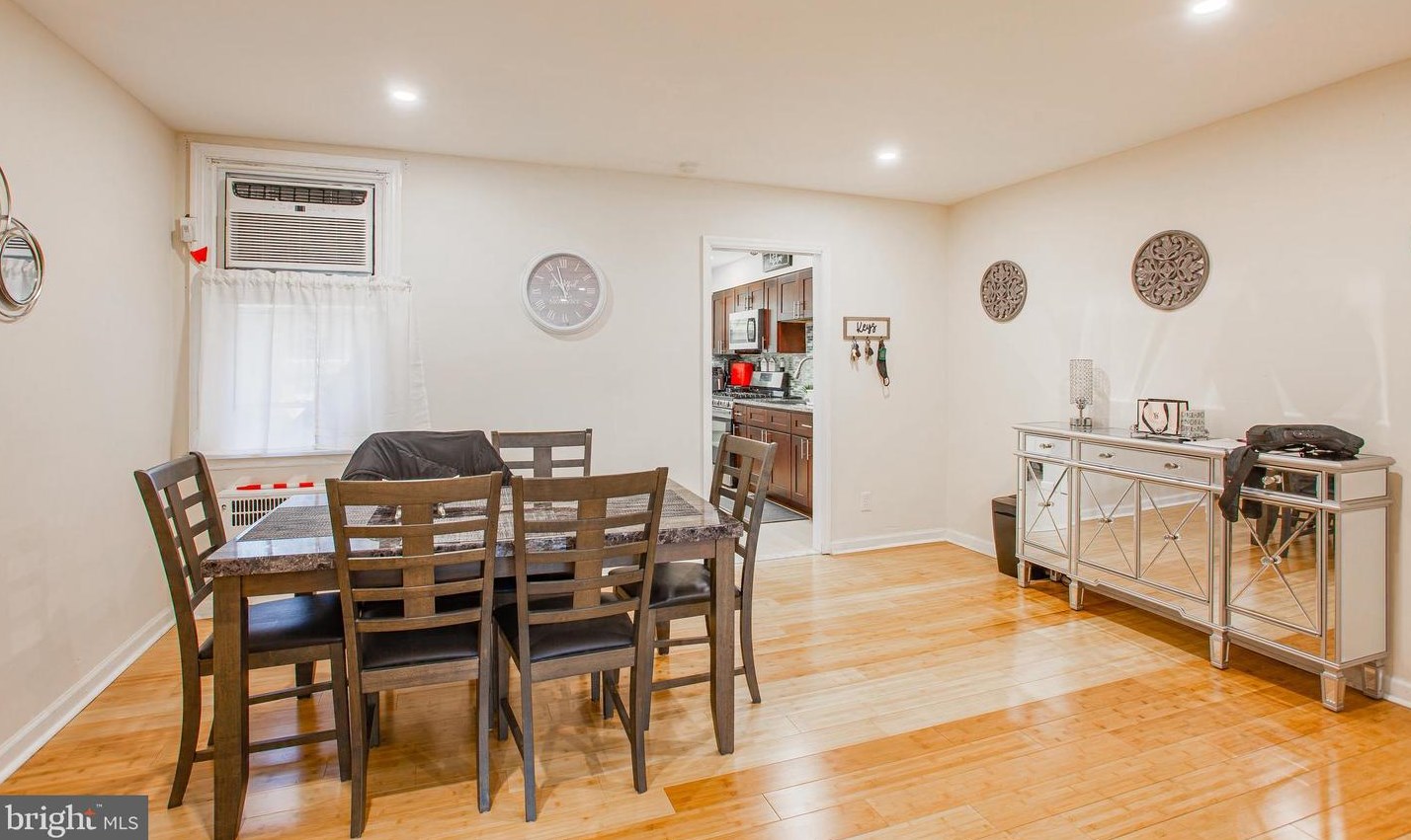 469 Van Kirk St, Philadelphia PA  19120-1120 exterior