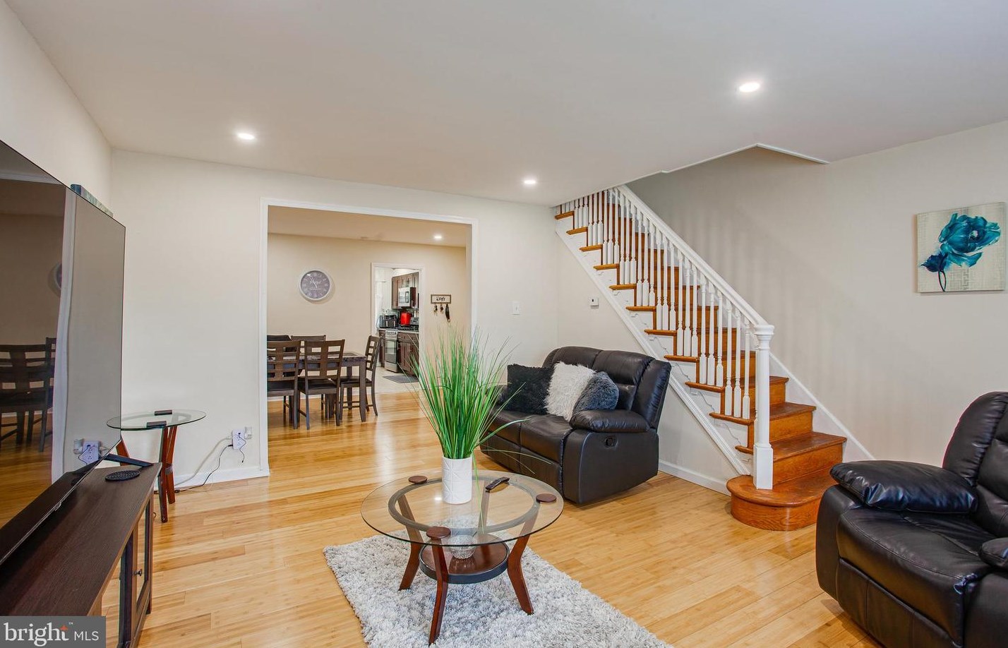 469 Van Kirk St, Philadelphia PA  19120-1120 exterior