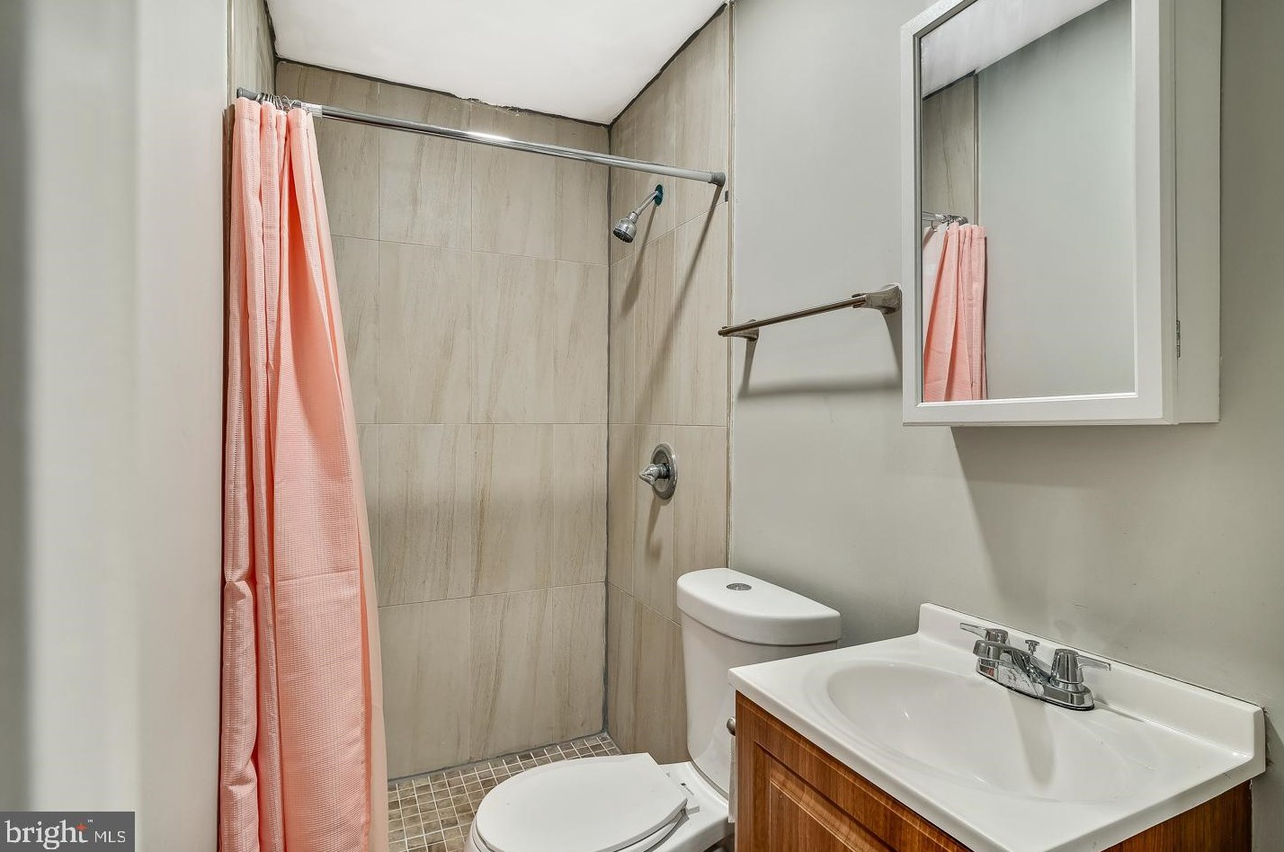 1120 Nevada St, Philadelphia PA  19133-1027 exterior