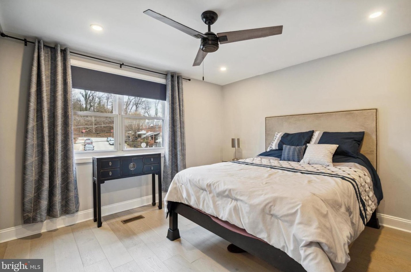 3530 Cresson St, Philadelphia PA  19129-1648 exterior