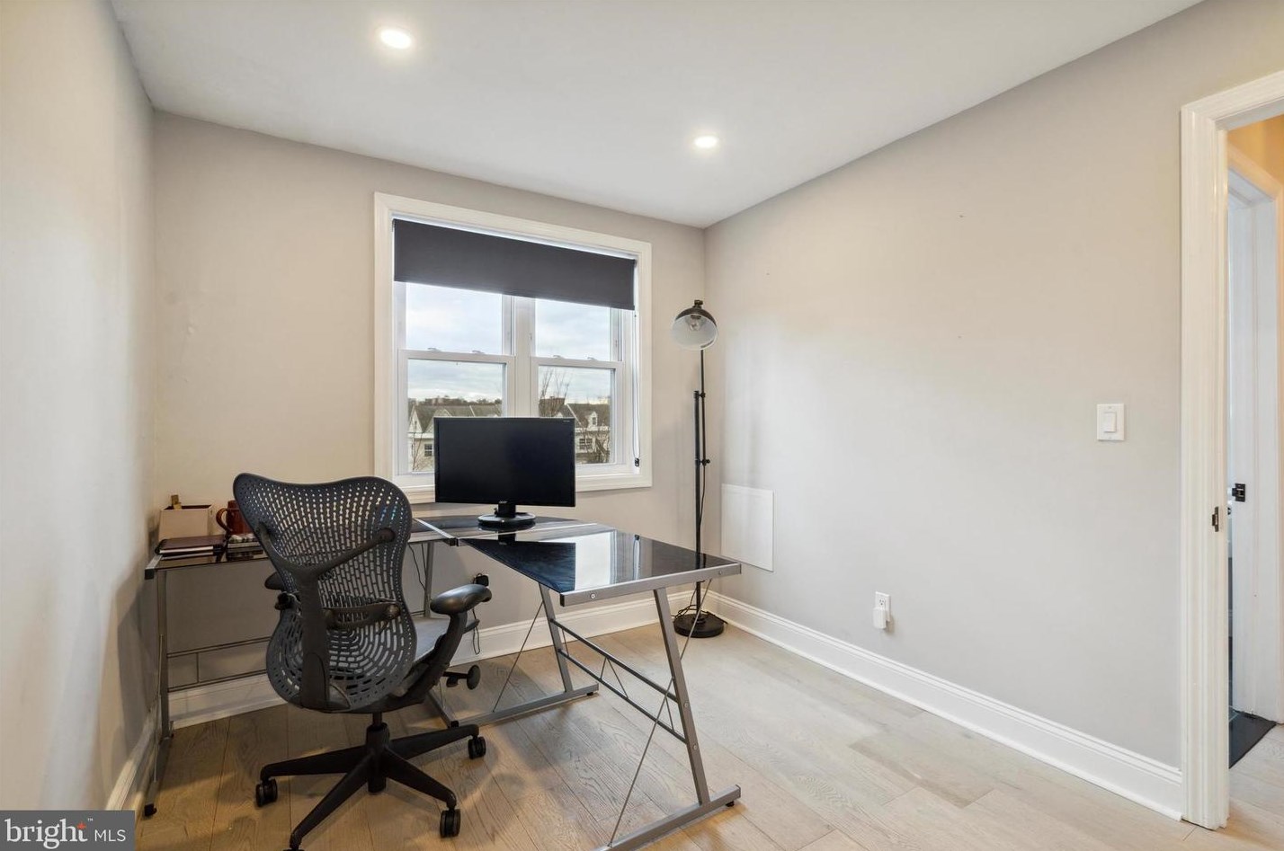 3530 Cresson St, Philadelphia PA  19129-1648 exterior